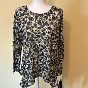 Nue Options top green blue beige NEW